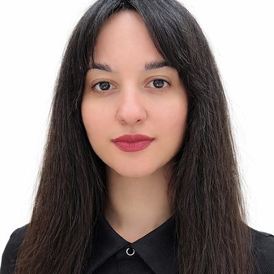Tina Momtaz profile picture
