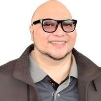 Mo Santiago profile picture